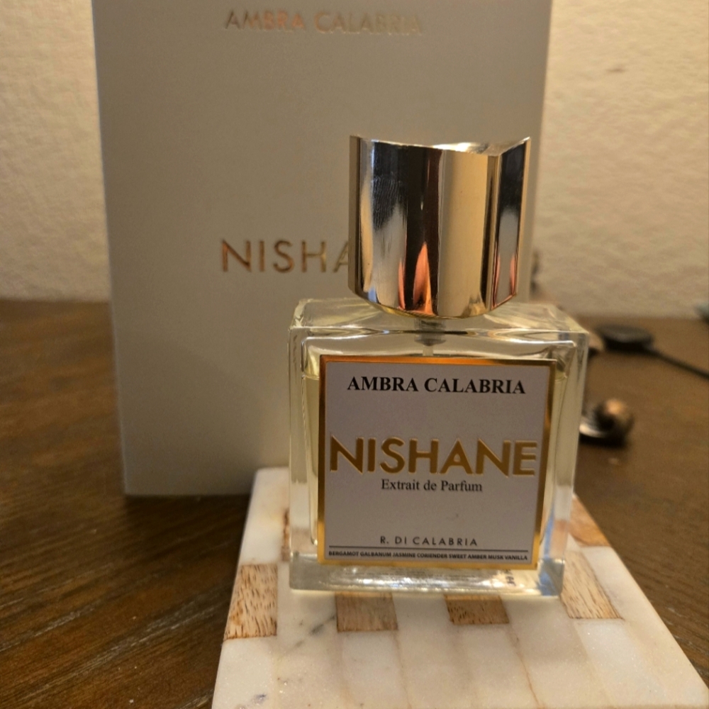 Nishane Ambra Calabria